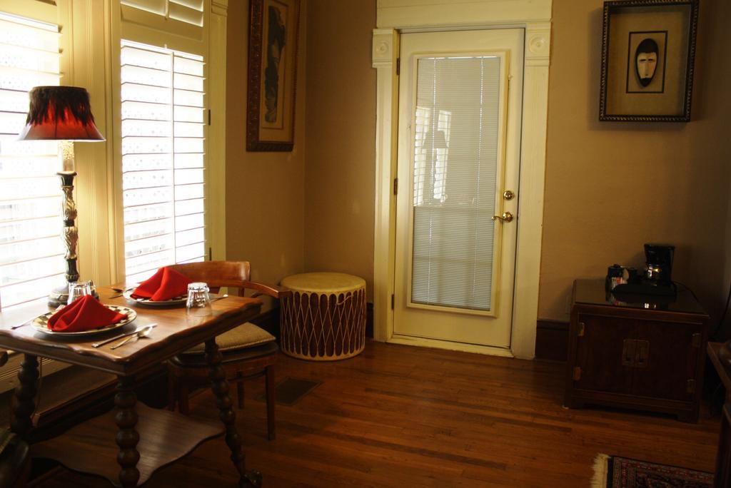 Angel'S Nest Bed & Breakfast Weatherford Room photo